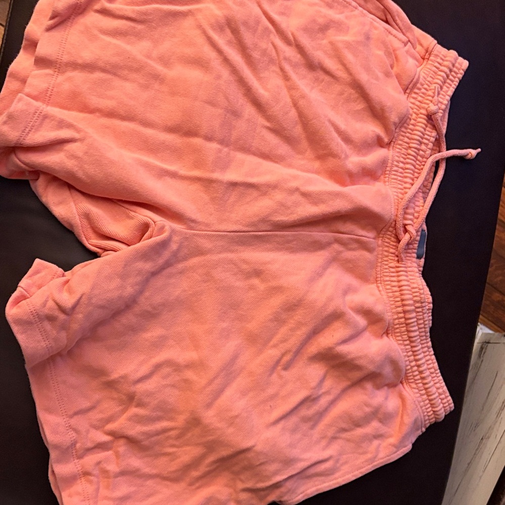 GAP Coral Lounge Shorts